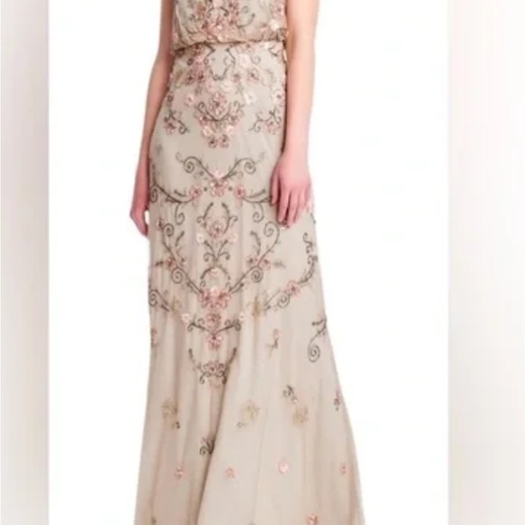 Adrianna Papell Dresses & Skirts - Beautiful beaded floral Adrianna Papell blush champagne beaded gown dress sz 4/6